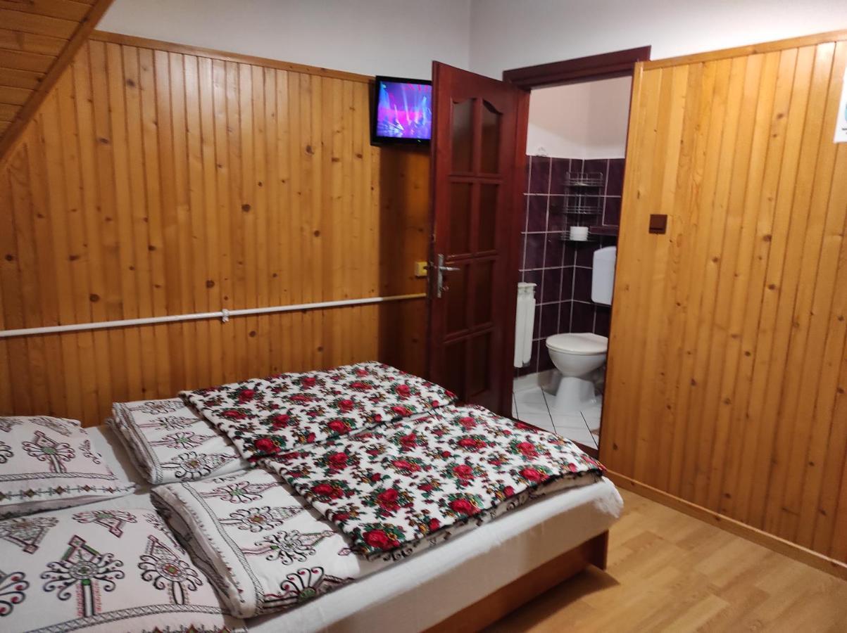 Pokoje Goscinne Janina Zakopane Esterno foto